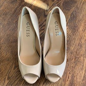 Guess peep toe pumps